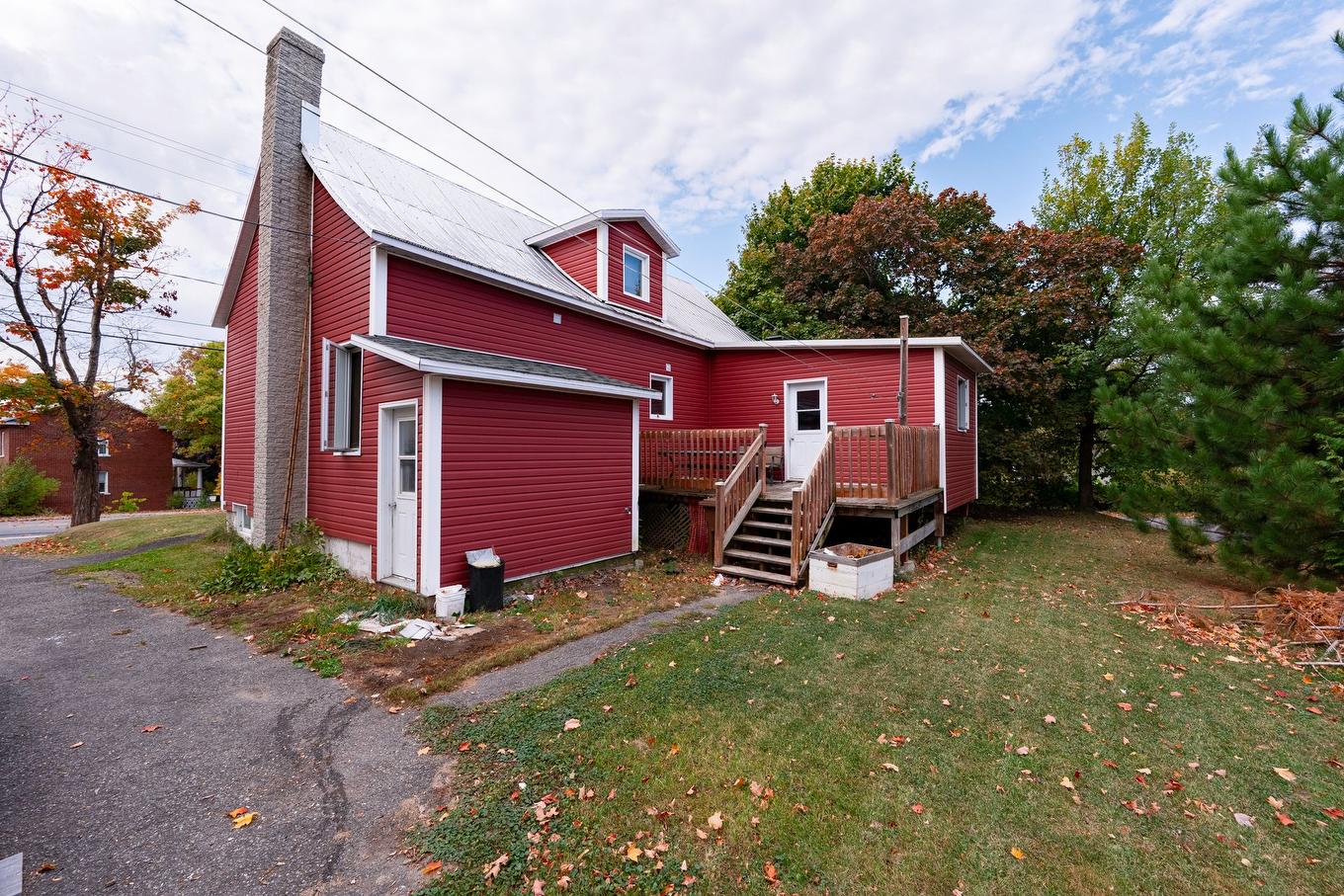 Back facade - 491 Boul. Nilus-Leclerc, L'Islet, QC - Outdoor