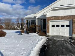 22 White House CRT Saint John, NB E2M 5Z8