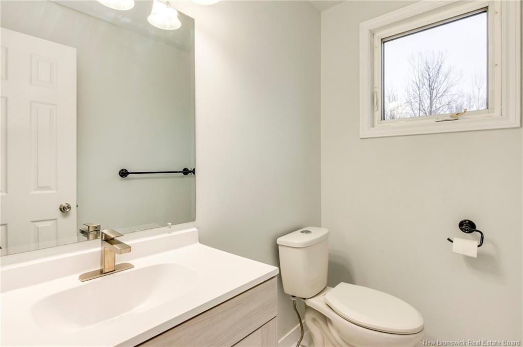 31-33 Kelly Rd, Moncton, NB