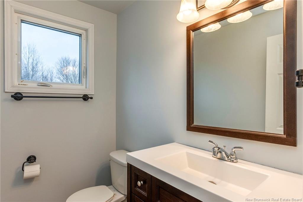 31-33 Kelly Rd, Moncton, NB