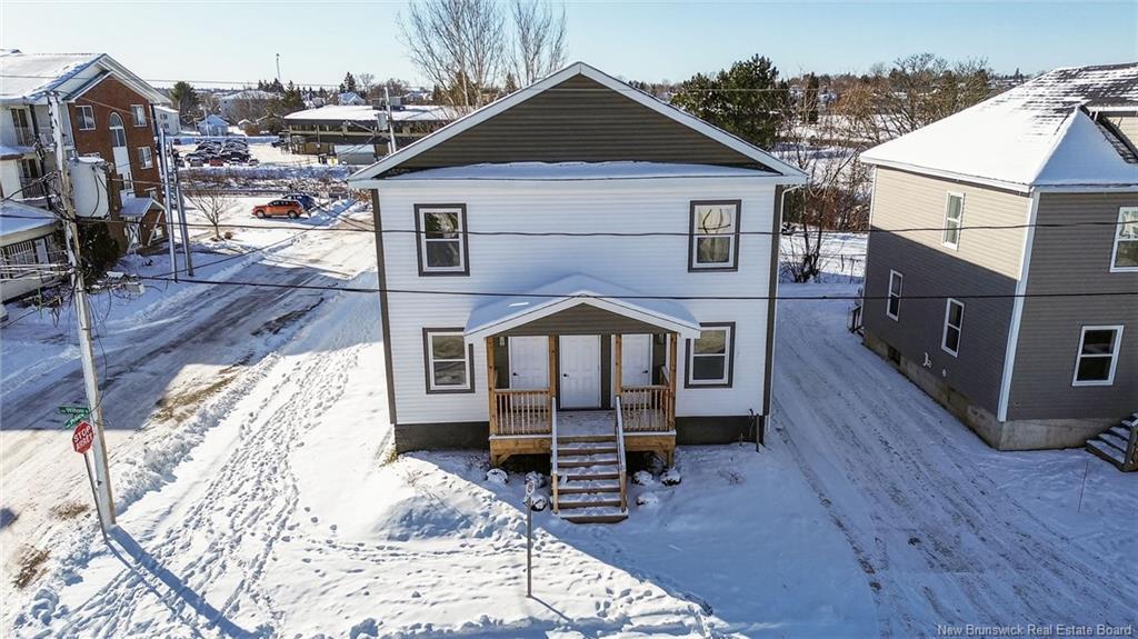 2-4-6-8 Willow St, Moncton, NB