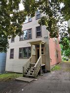 37 Victoria Saint John, NB E2K 1L2