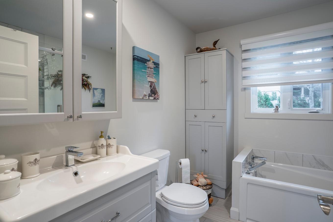 Bathroom - 208 42E Avenue, Beauceville, QC - Indoor Photo Showing Bathroom