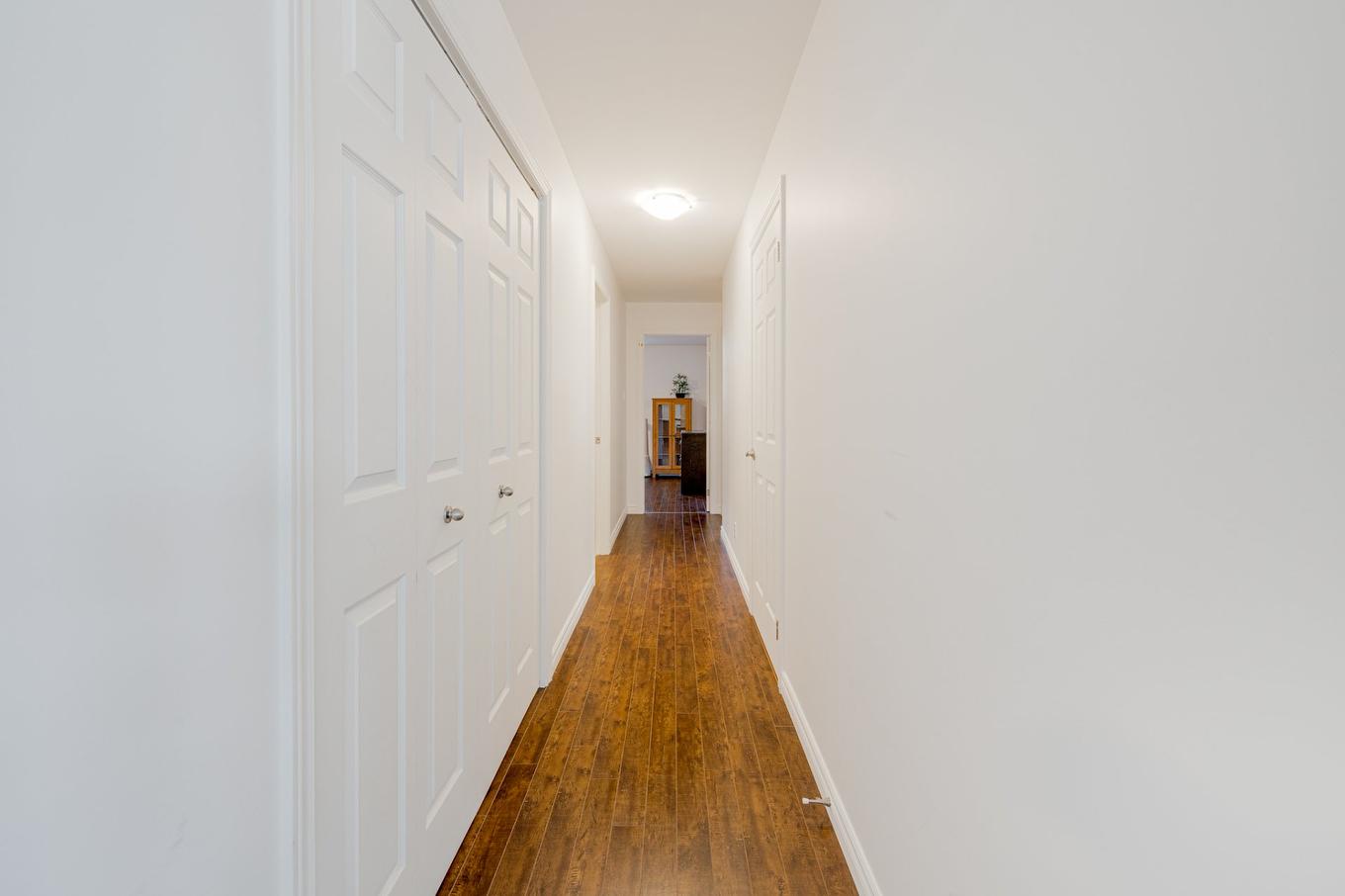 Corridor - 7355 Rue Jacqueline-Auriol, Québec (Sainte-Foy/Sillery/Cap-Rouge), QC - Indoor Photo Showing Other Room