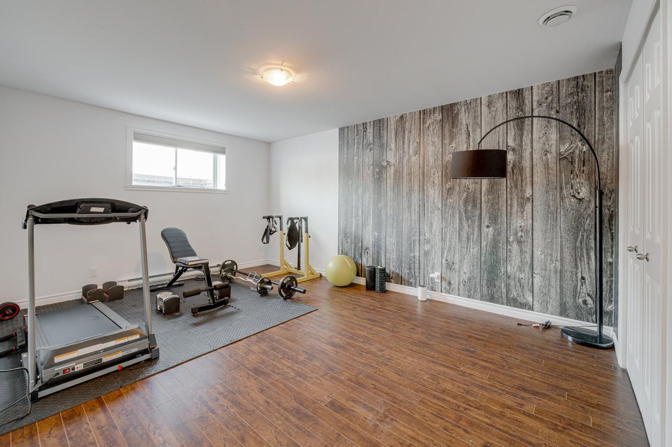 Chambre à coucher - 7355 Rue Jacqueline-Auriol, Québec (Sainte-Foy/Sillery/Cap-Rouge), QC - Indoor Photo Showing Gym Room