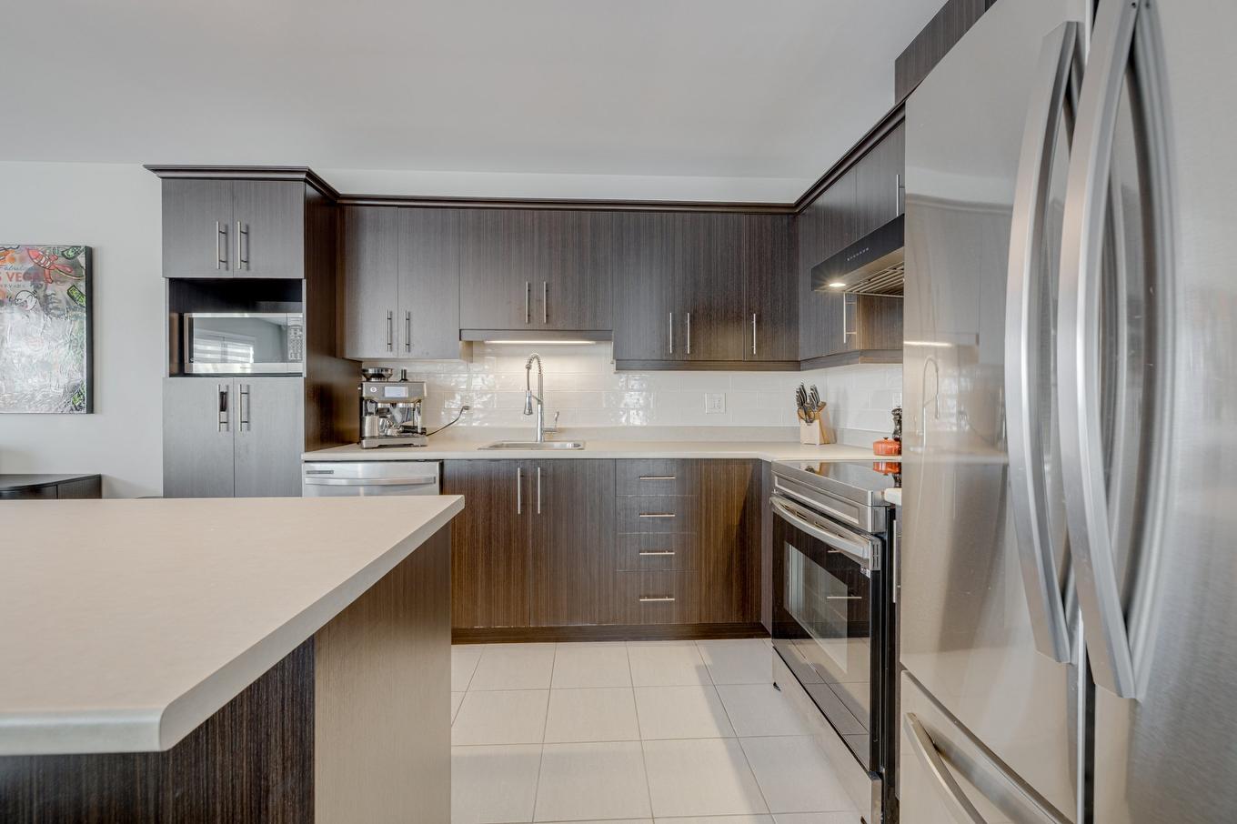 Cuisine - 7355 Rue Jacqueline-Auriol, Québec (Sainte-Foy/Sillery/Cap-Rouge), QC - Indoor Photo Showing Kitchen