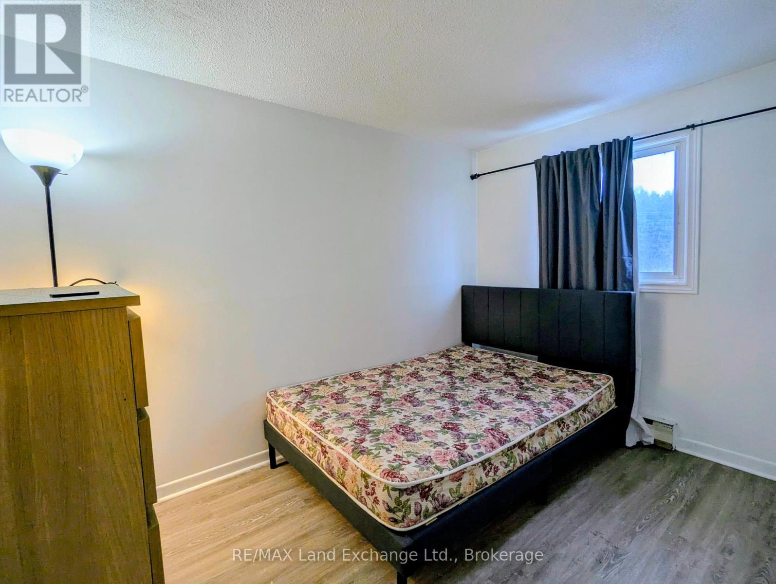 630 Hunter Street, Kincardine, ON - Indoor Photo Showing Bedroom