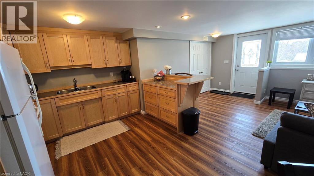 101 Lang Crescent Unit# B, Kitchener, ON - Indoor