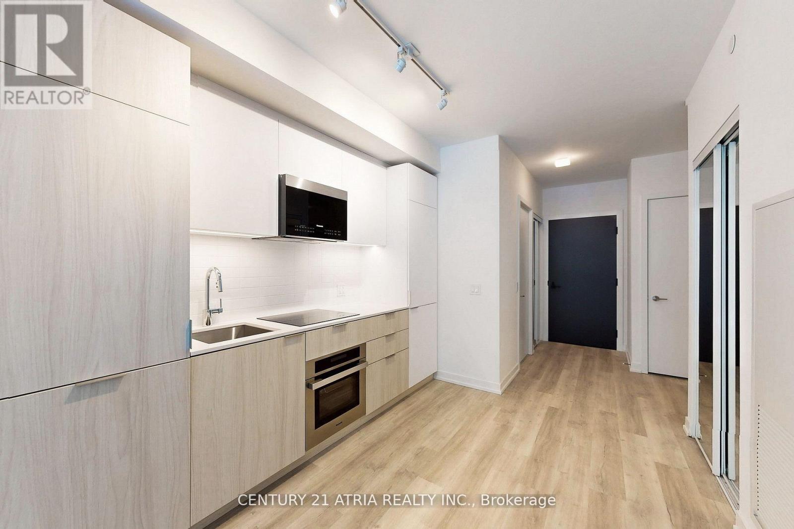 340 - 28 Eastern Avenue, Toronto, ON - Indoor Photo Showing Kitchen