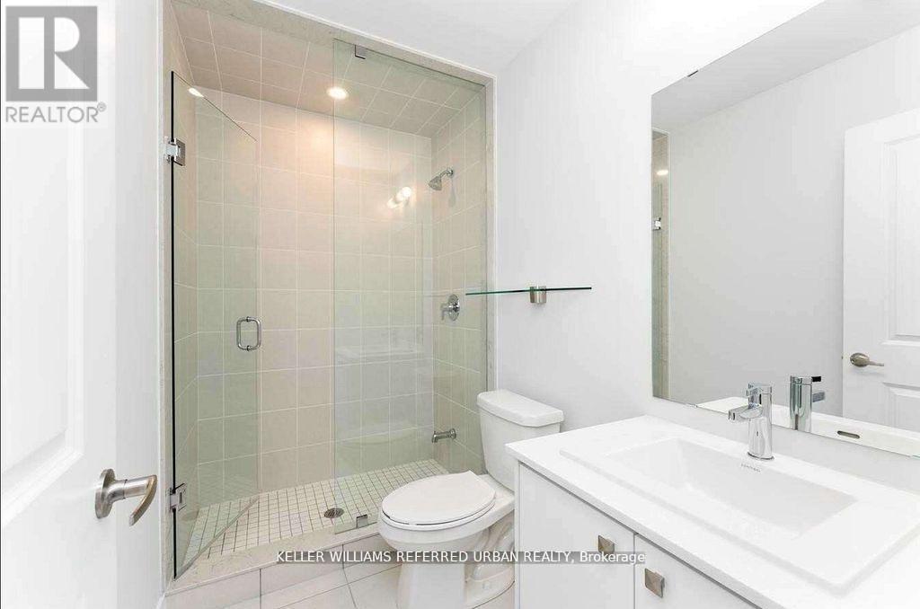 136 - 9580 Islington Avenue, Vaughan, ON - Indoor Photo Showing Bathroom