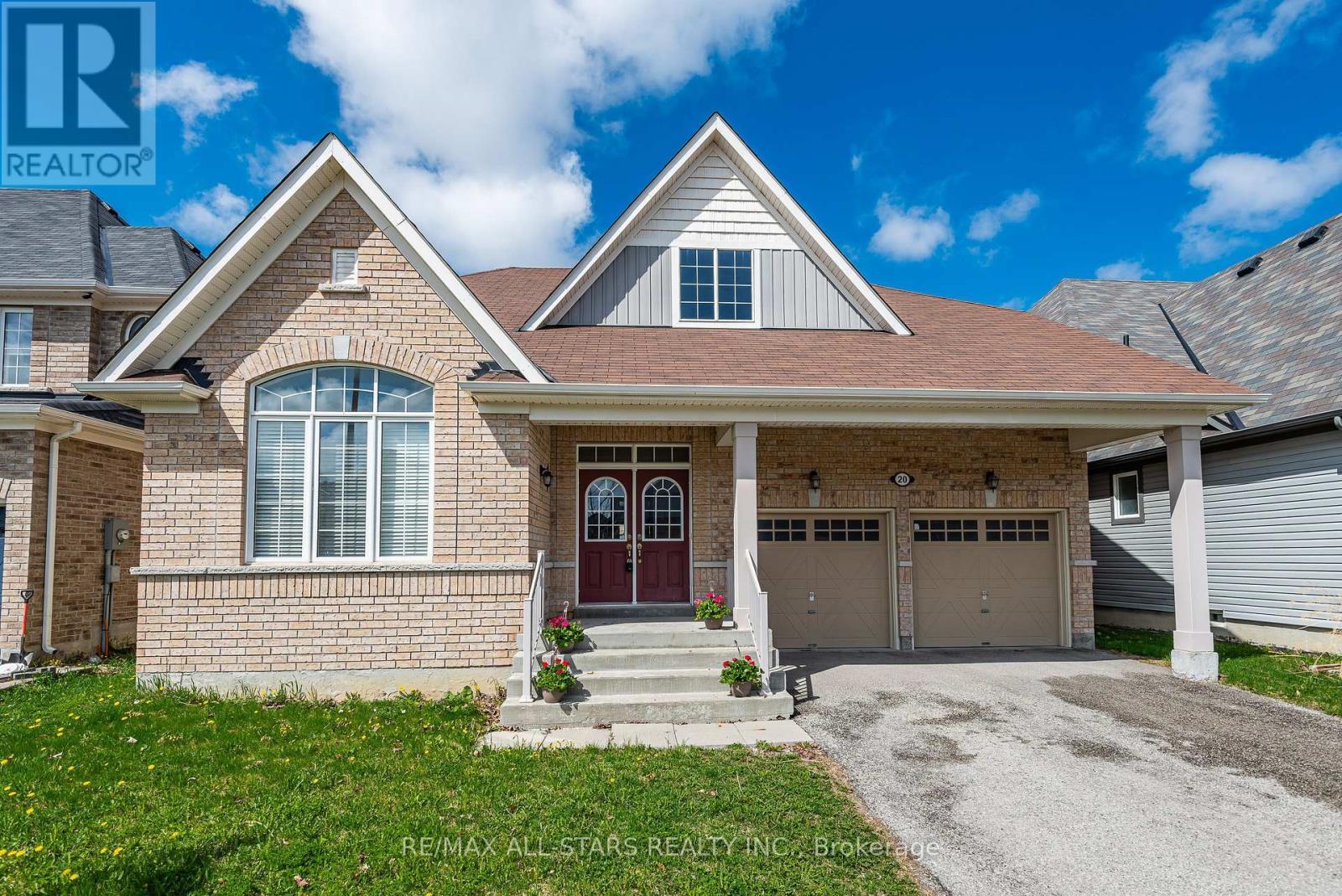 20 Beechener Street, Georgina, ON - Outdoor With Facade