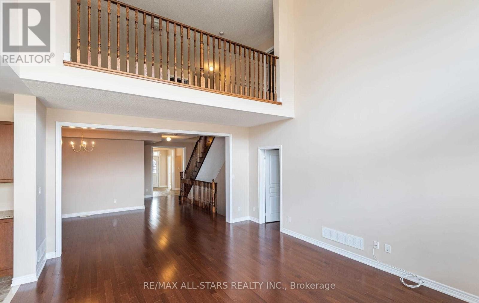 20 Beechener Street, Georgina, ON - Indoor Photo Showing Other Room