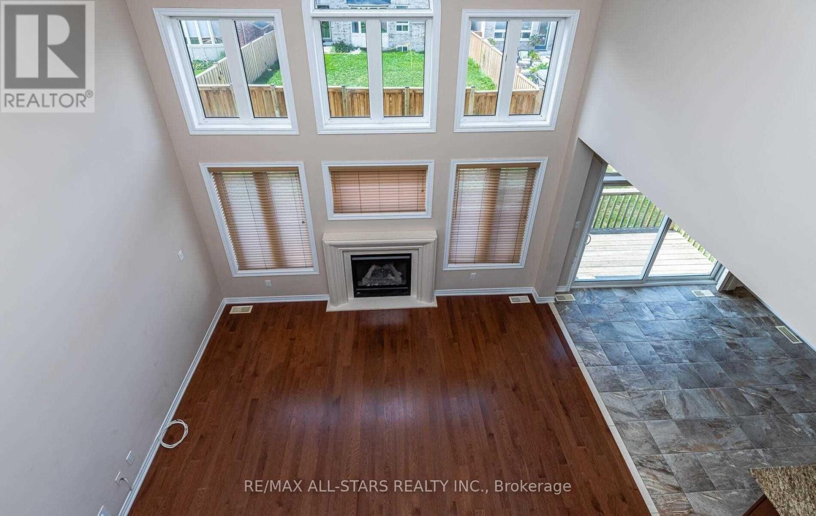 20 Beechener Street, Georgina, ON - Indoor Photo Showing Other Room With Fireplace
