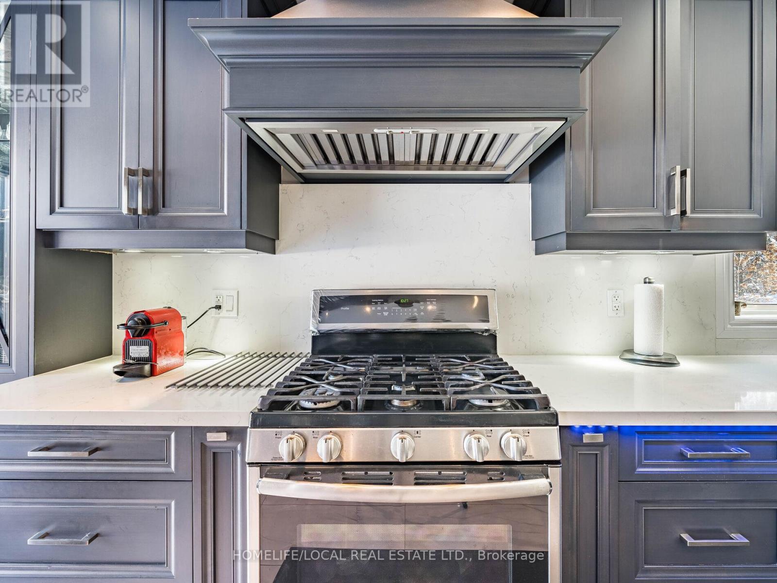 1958 Innisfil Heights Crescent, Innisfil, ON - Indoor Photo Showing Kitchen