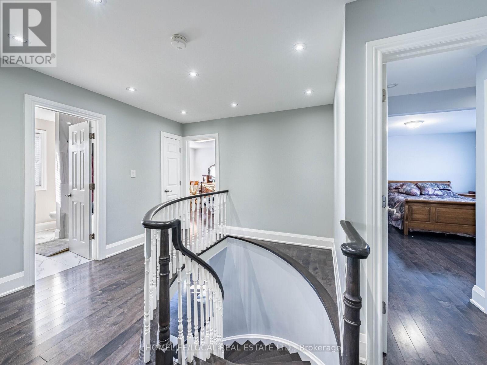 1958 Innisfil Heights Crescent, Innisfil, ON - Indoor Photo Showing Other Room