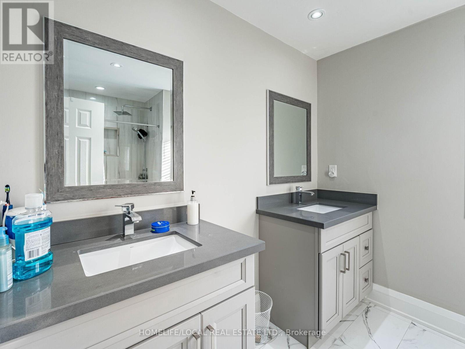 1958 Innisfil Heights Crescent, Innisfil, ON - Indoor Photo Showing Bathroom