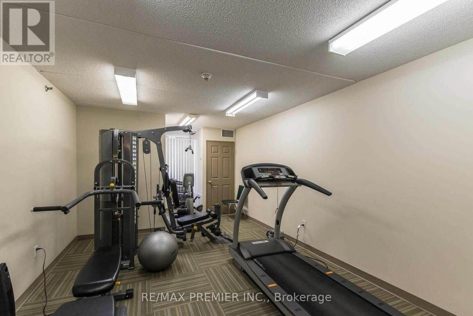 205 - 250 Pine Grove Road, Vaughan, ON - Indoor Photo Showing Gym Room