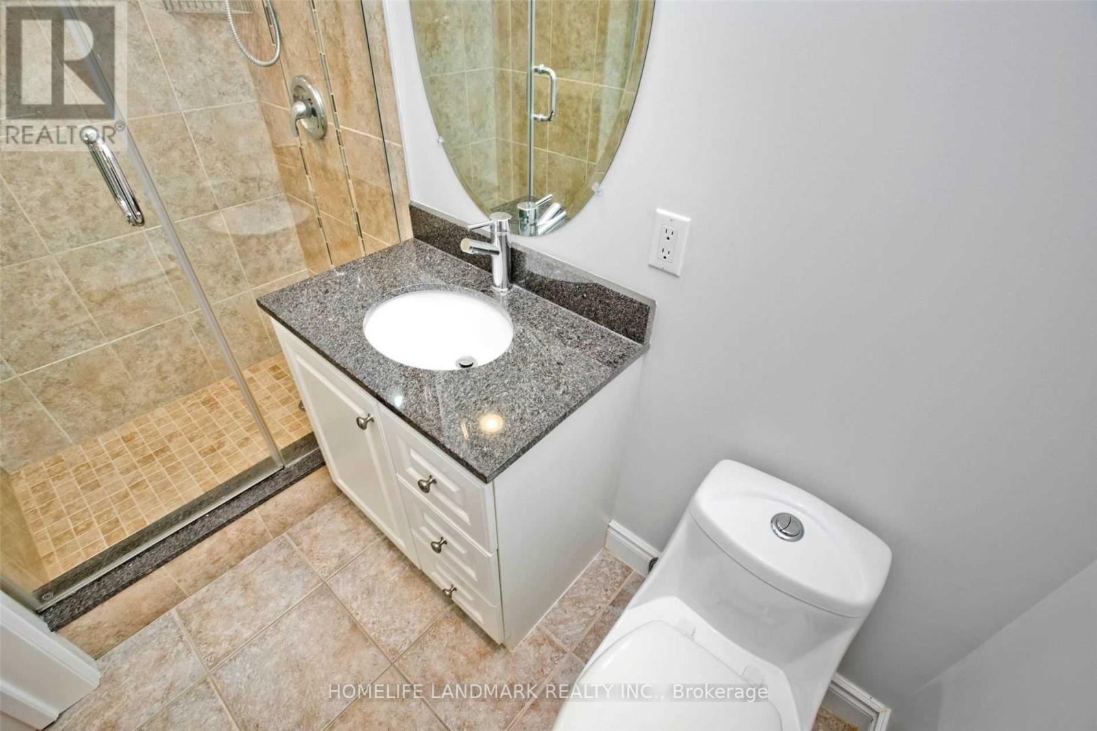 17 Caravan Drive, Toronto, ON - Indoor Photo Showing Bathroom