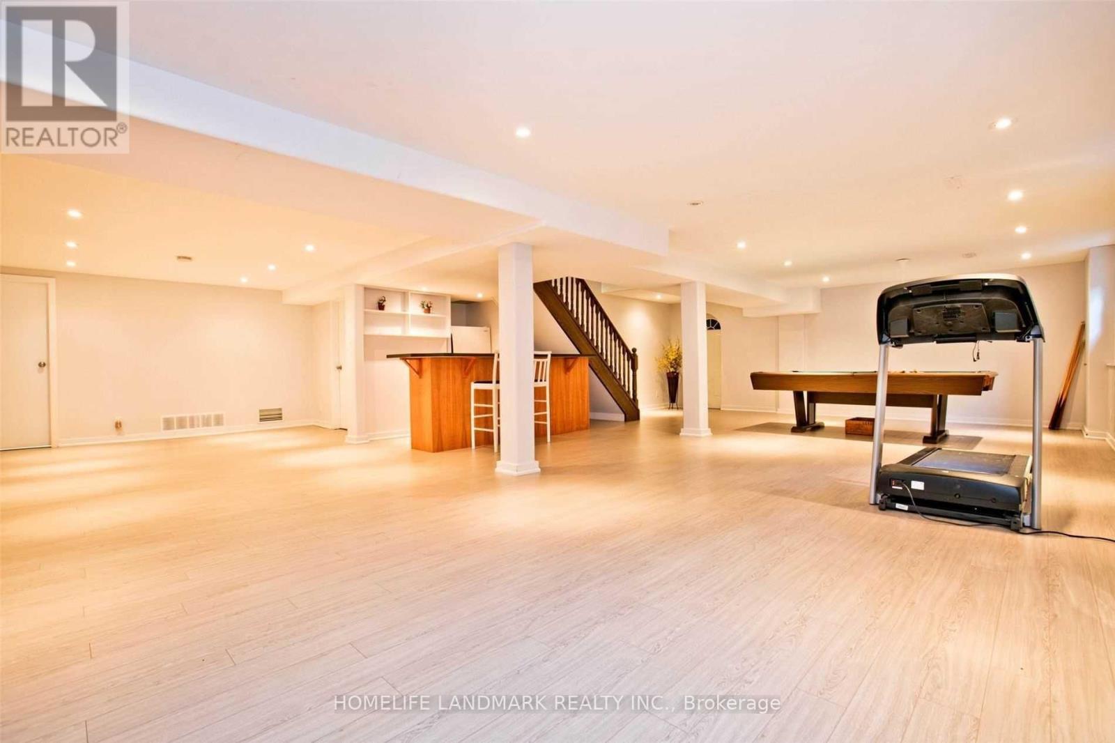 17 Caravan Drive, Toronto, ON - Indoor