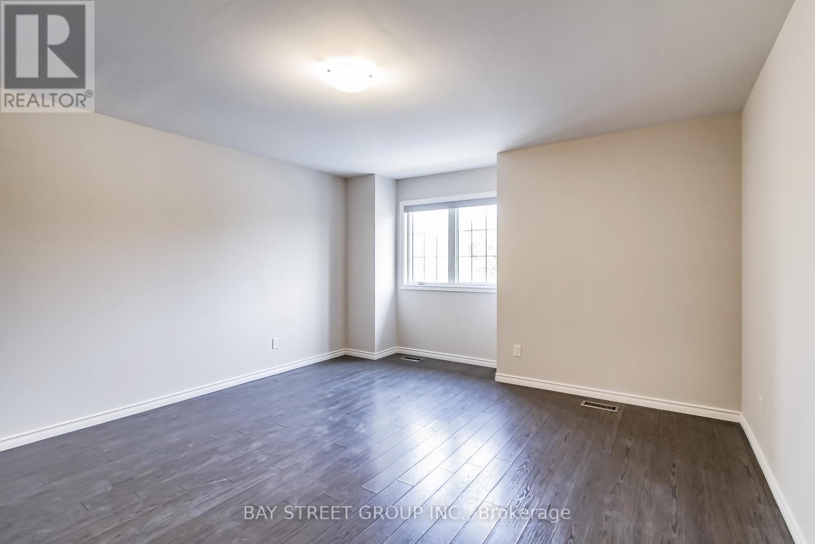 208 A Finch Avenue W, Toronto, ON - Indoor Photo Showing Other Room