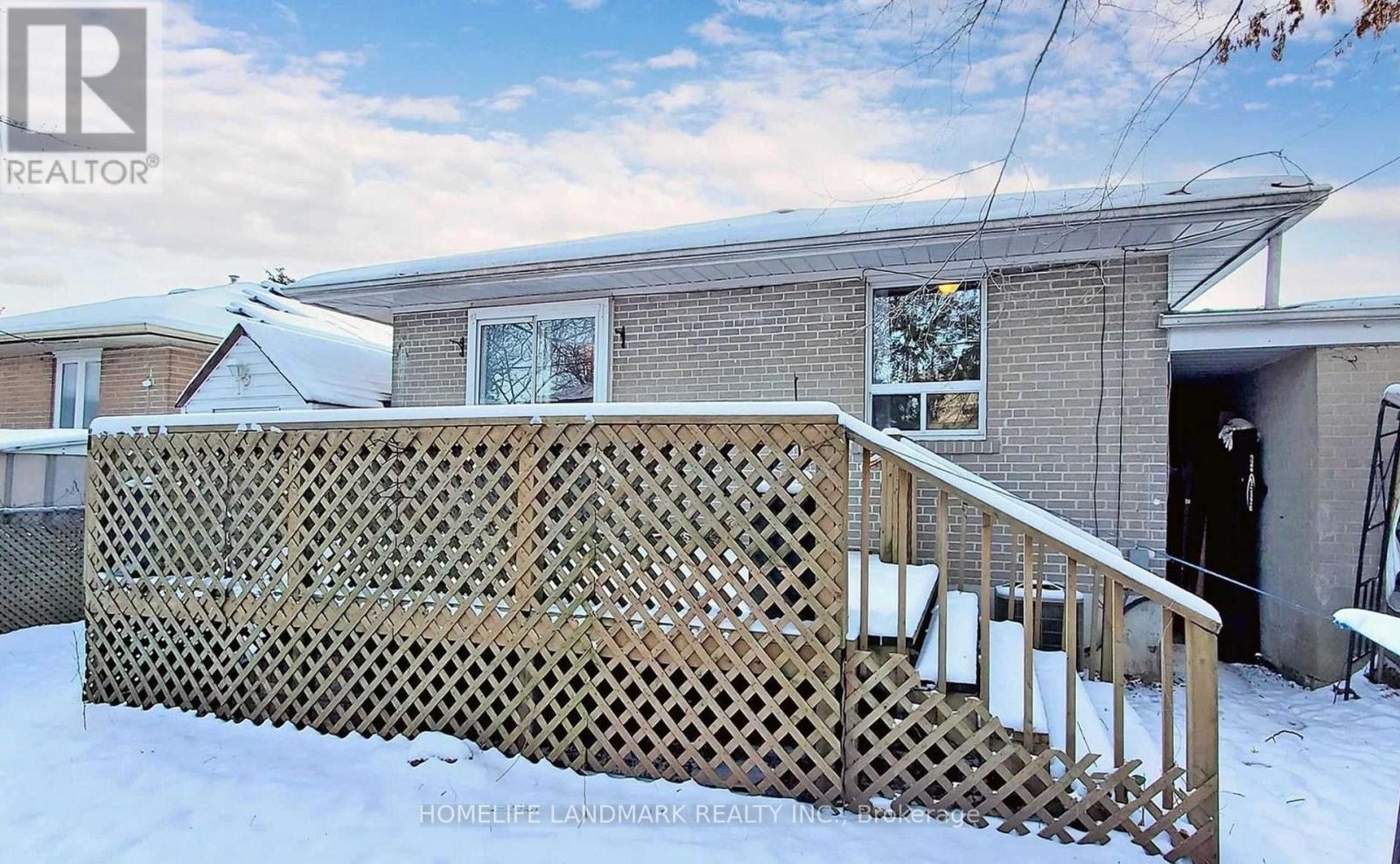 381 Osiris Drive, Richmond Hill, ON - Outdoor With Deck Patio Veranda