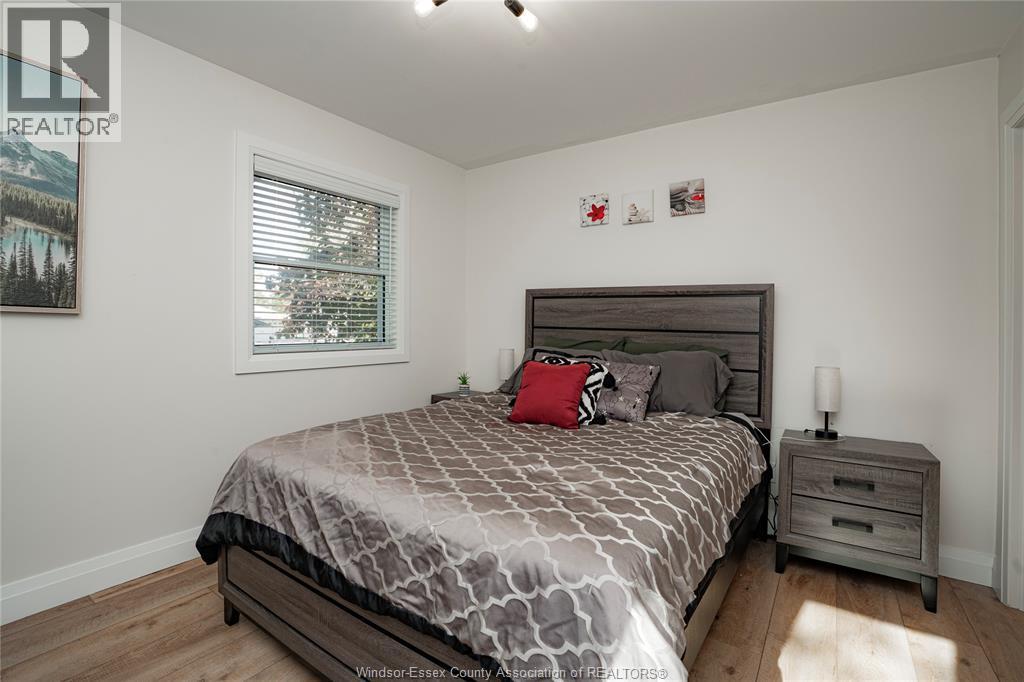 255 Edward Road, Lakeshore, ON - Indoor Photo Showing Bedroom