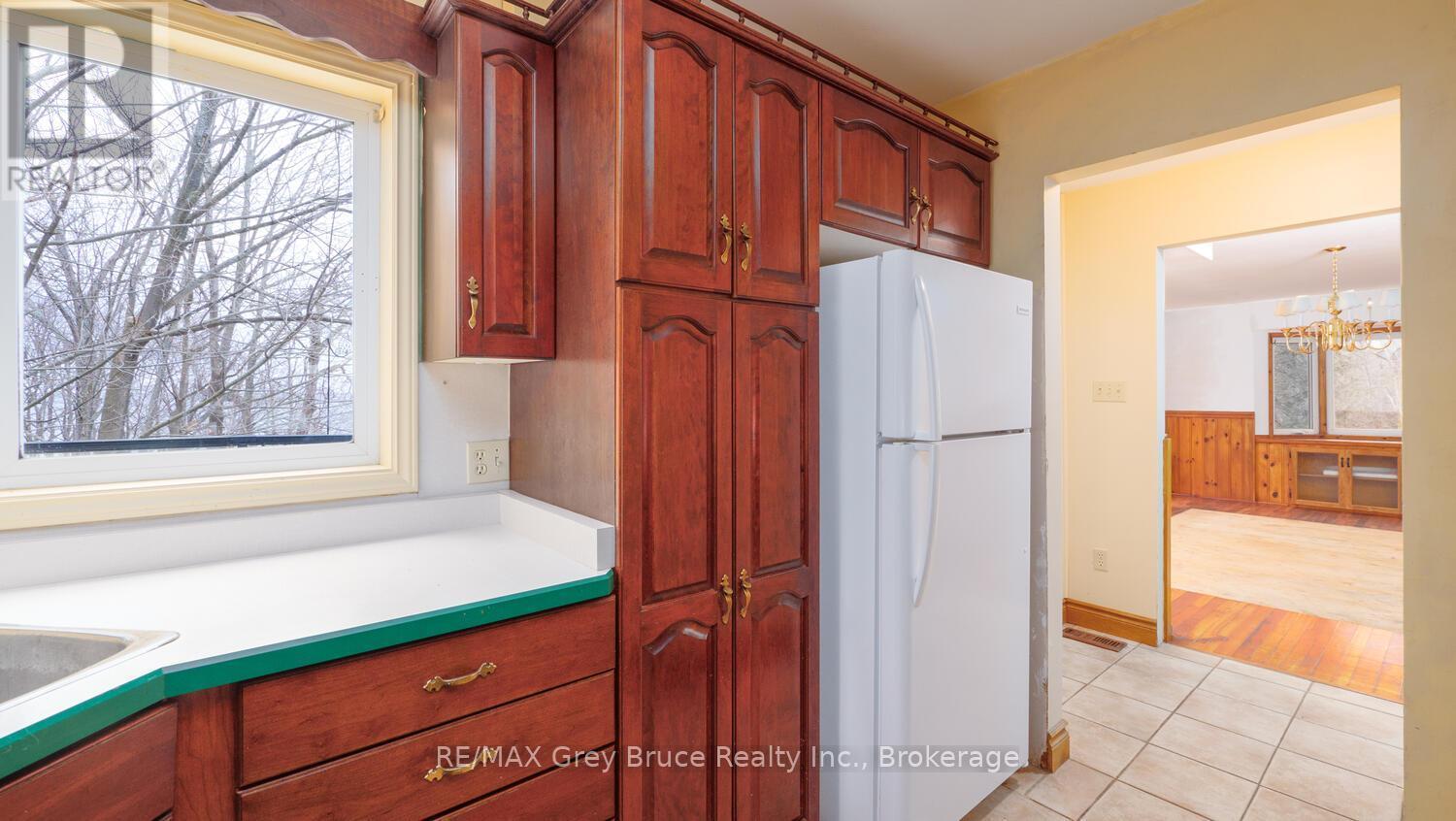 504791 Grey Road 1, Georgian Bluffs, ON - Indoor Photo Showing Other Room