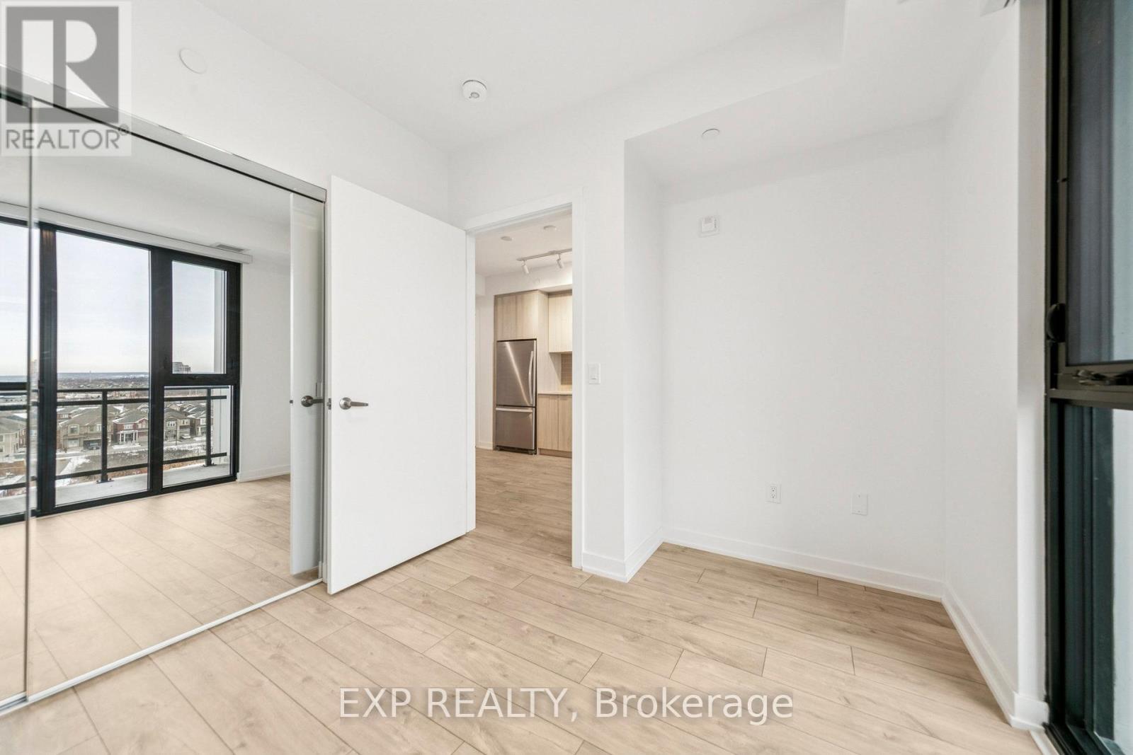 716 - 720 Whitlock Avenue, Milton, ON - Indoor Photo Showing Other Room