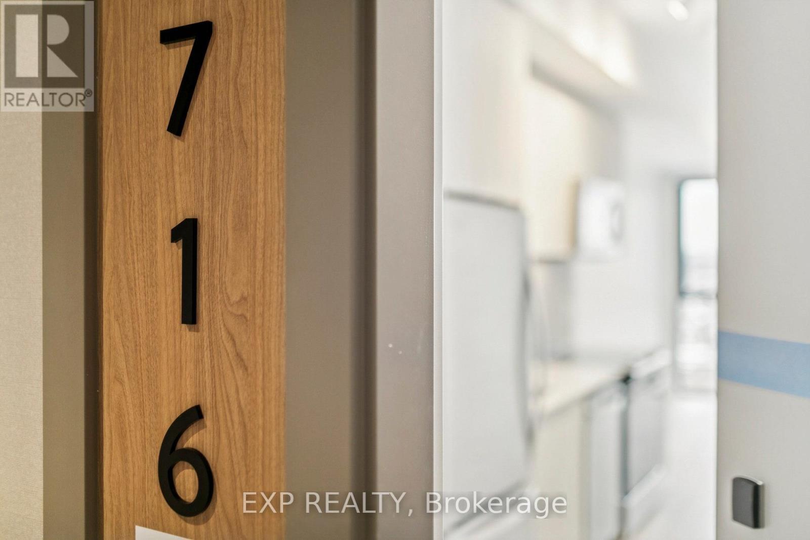 716 - 720 Whitlock Avenue, Milton, ON - Photo Showing Other Room