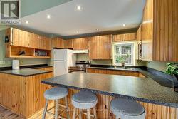 White House Kitchen -