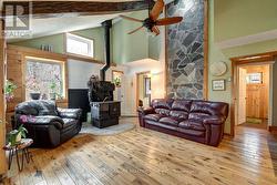 White House Living -