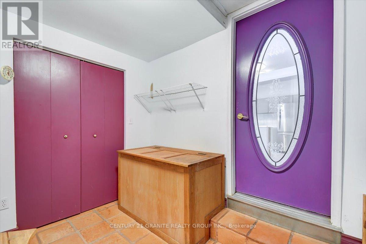 3157 Lower Faraday Road, Faraday, ON - Indoor