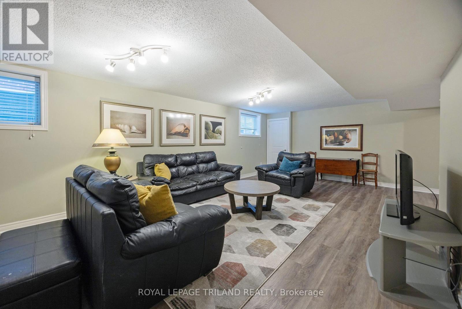 7 - 1617 Shore Road, London South (South A), ON