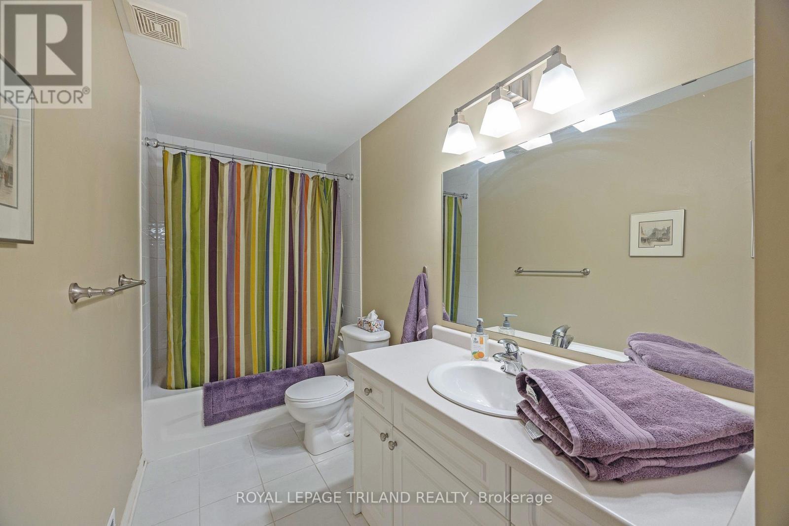 7 - 1617 Shore Road, London South (South A), ON