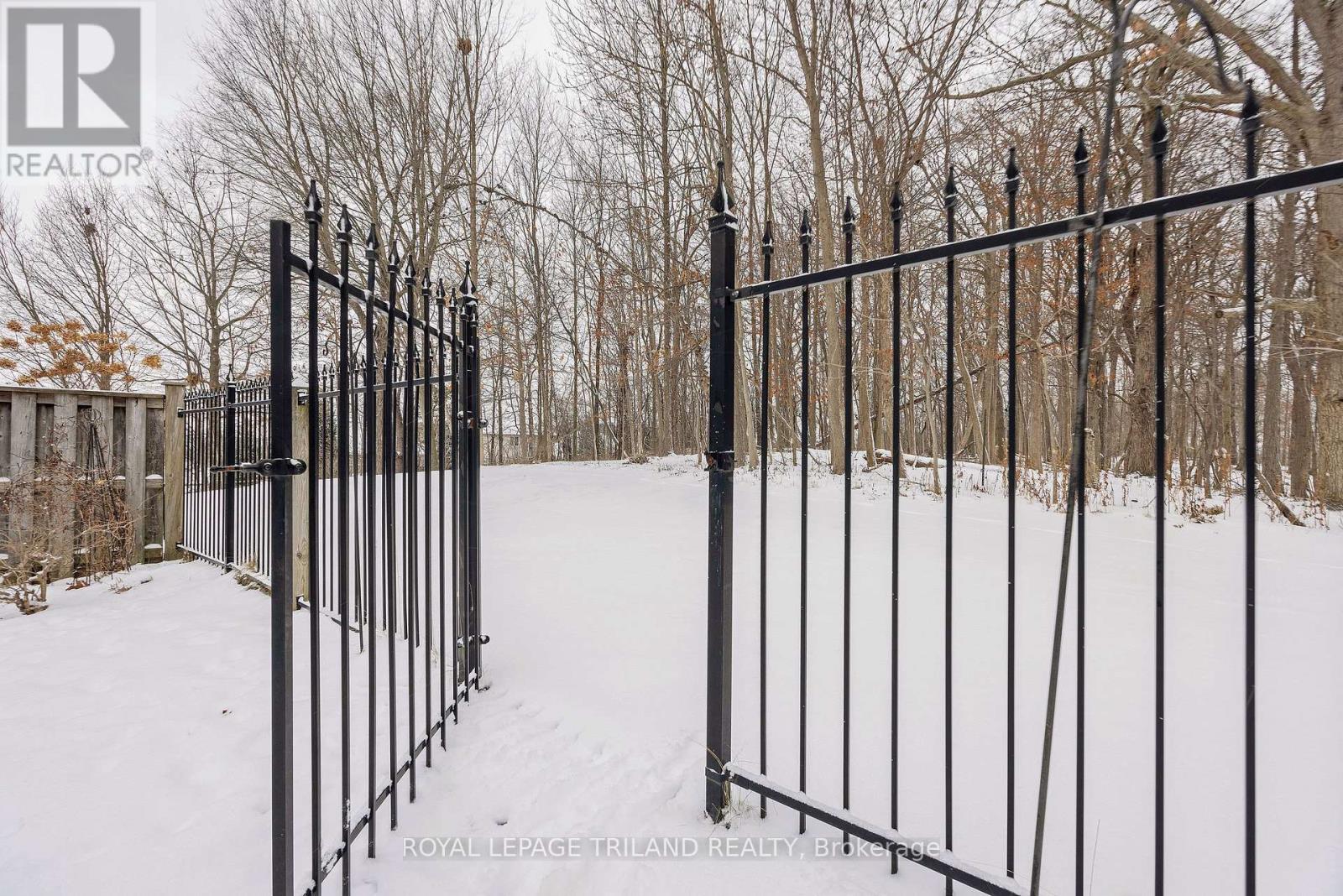 7 - 1617 Shore Road, London South (South A), ON