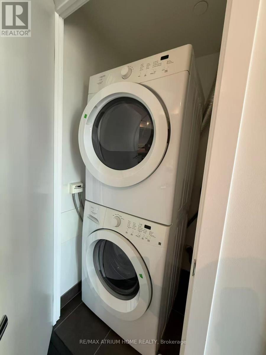 3808 - 21 Widmer Street, Toronto, ON - Indoor Photo Showing Laundry Room