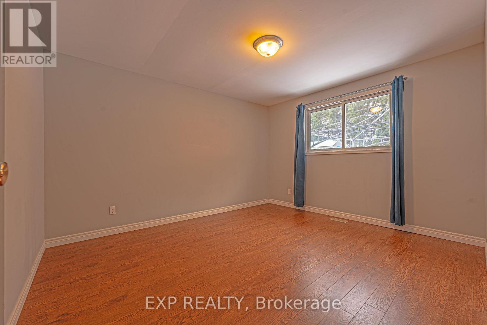 60 Witty Avenue, Ingersoll (Ingersoll - South), ON - Indoor Photo Showing Other Room