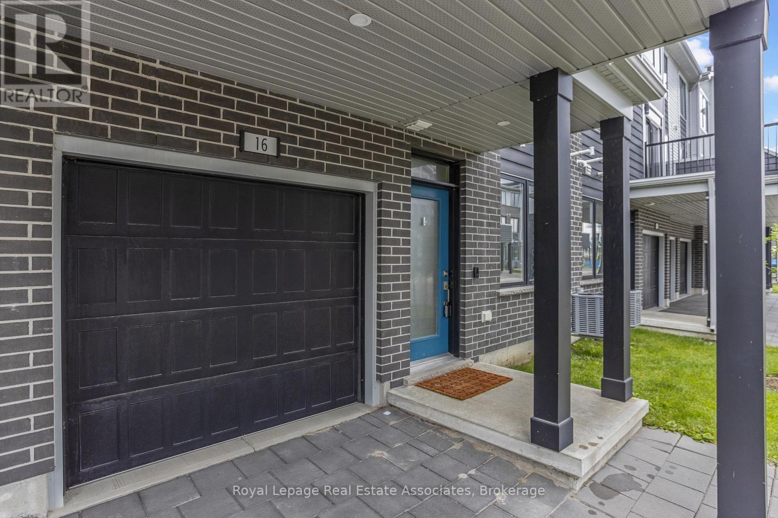 16 - 177 Edgevalley Road, London East, ON - Outdoor With Exterior