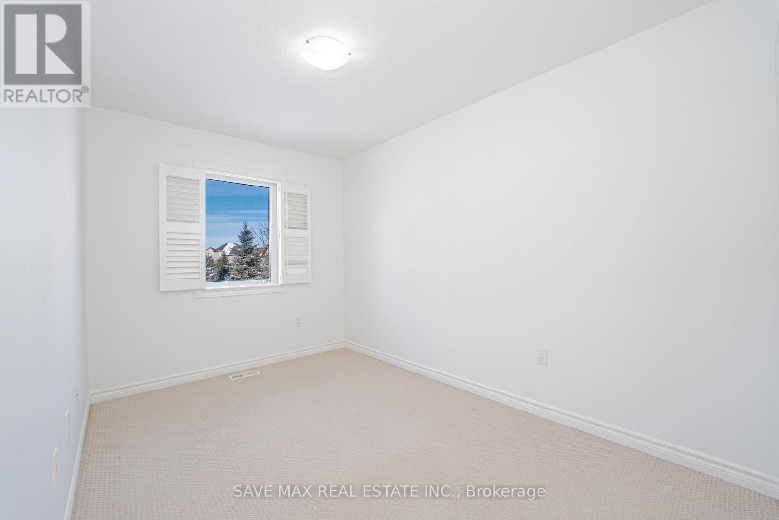 34 - 34 Arlington Crescent, Guelph, ON - Indoor Photo Showing Other Room