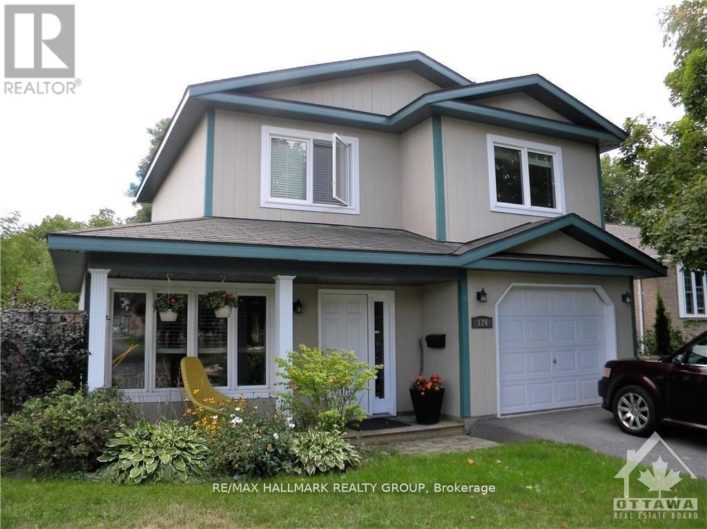 124 Bell Street, Carleton Place, ON - Outdoor With Facade