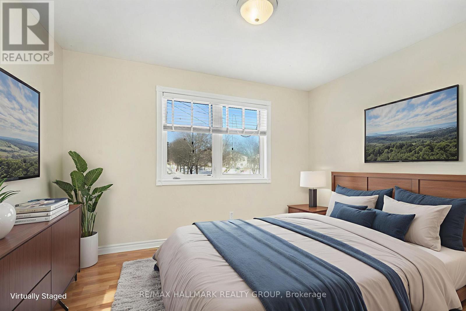124 Bell Street, Carleton Place, ON - Indoor Photo Showing Bedroom