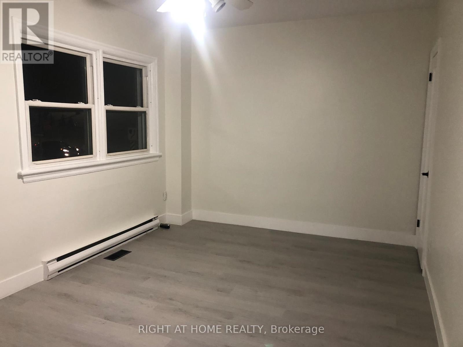 3 - 55 Glendale Avenue S, Ottawa, ON