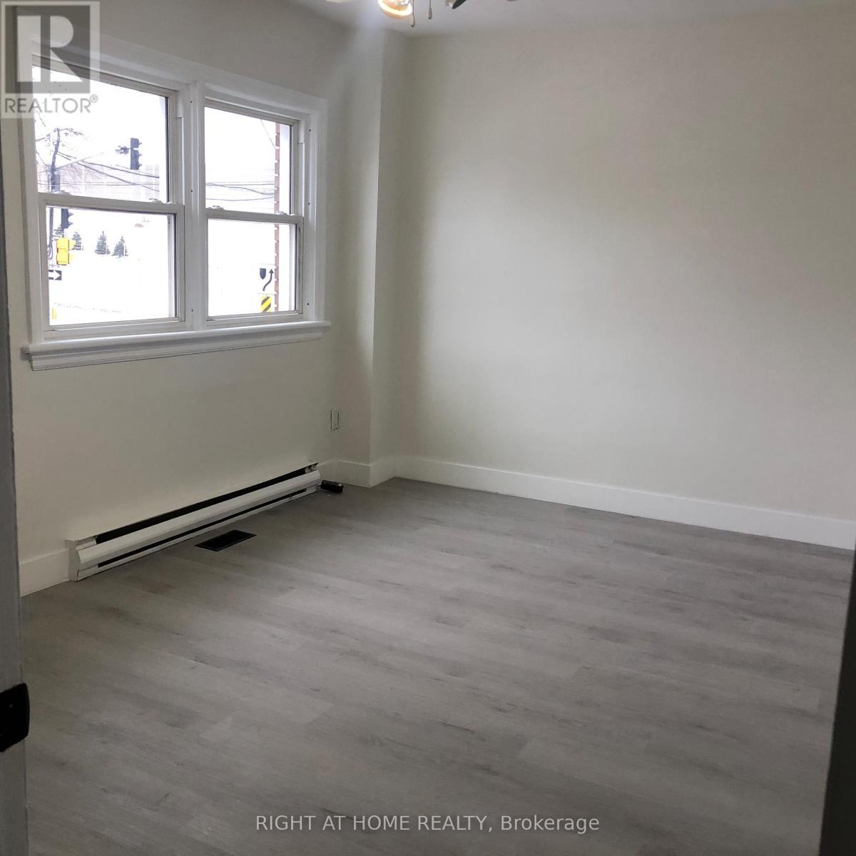 3 - 55 Glendale Avenue S, Ottawa, ON