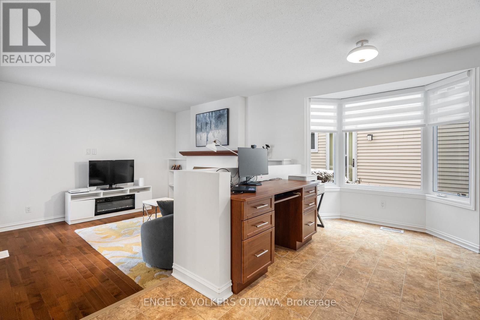 29 Valley Ridge Street, Ottawa, ON - Indoor Photo Showing Office