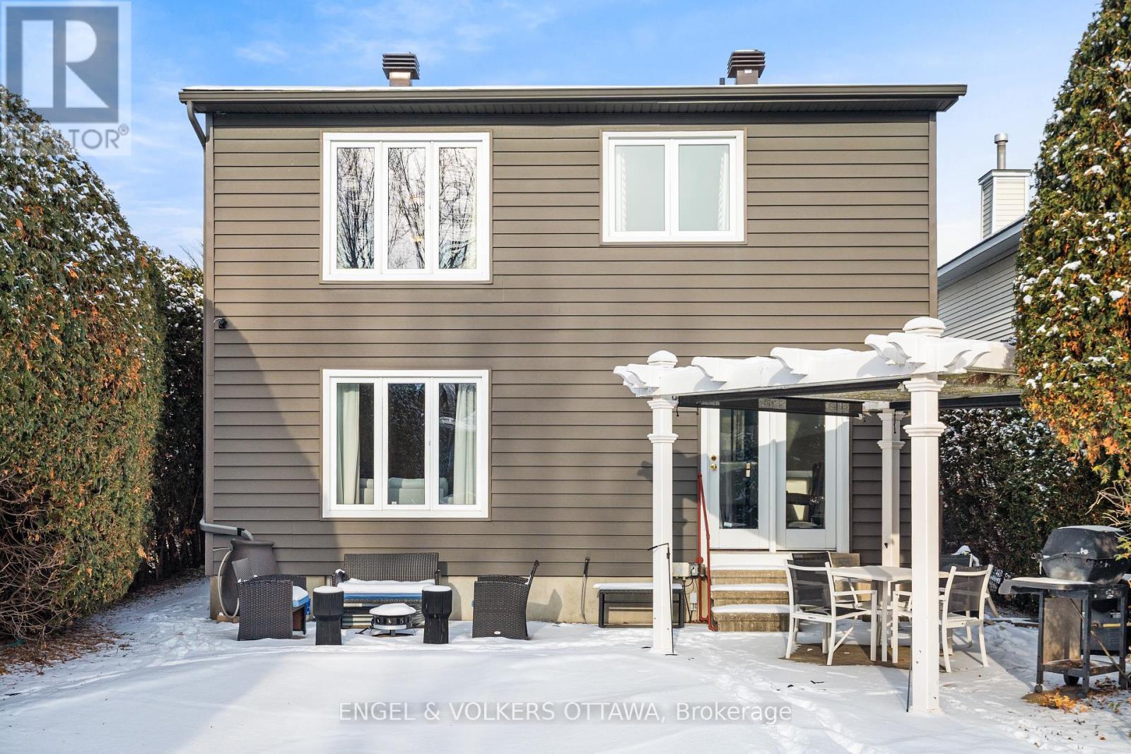 29 Valley Ridge Street, Ottawa, ON - Outdoor With Exterior
