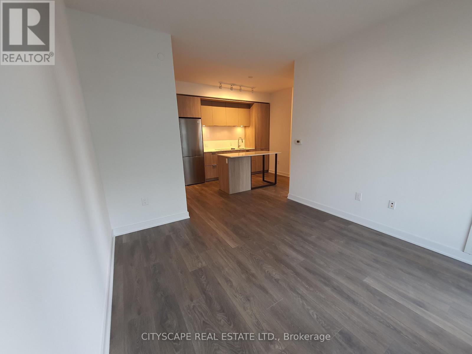 916 - 35 Tubman Avenue W, Toronto, ON - Indoor Photo Showing Other Room