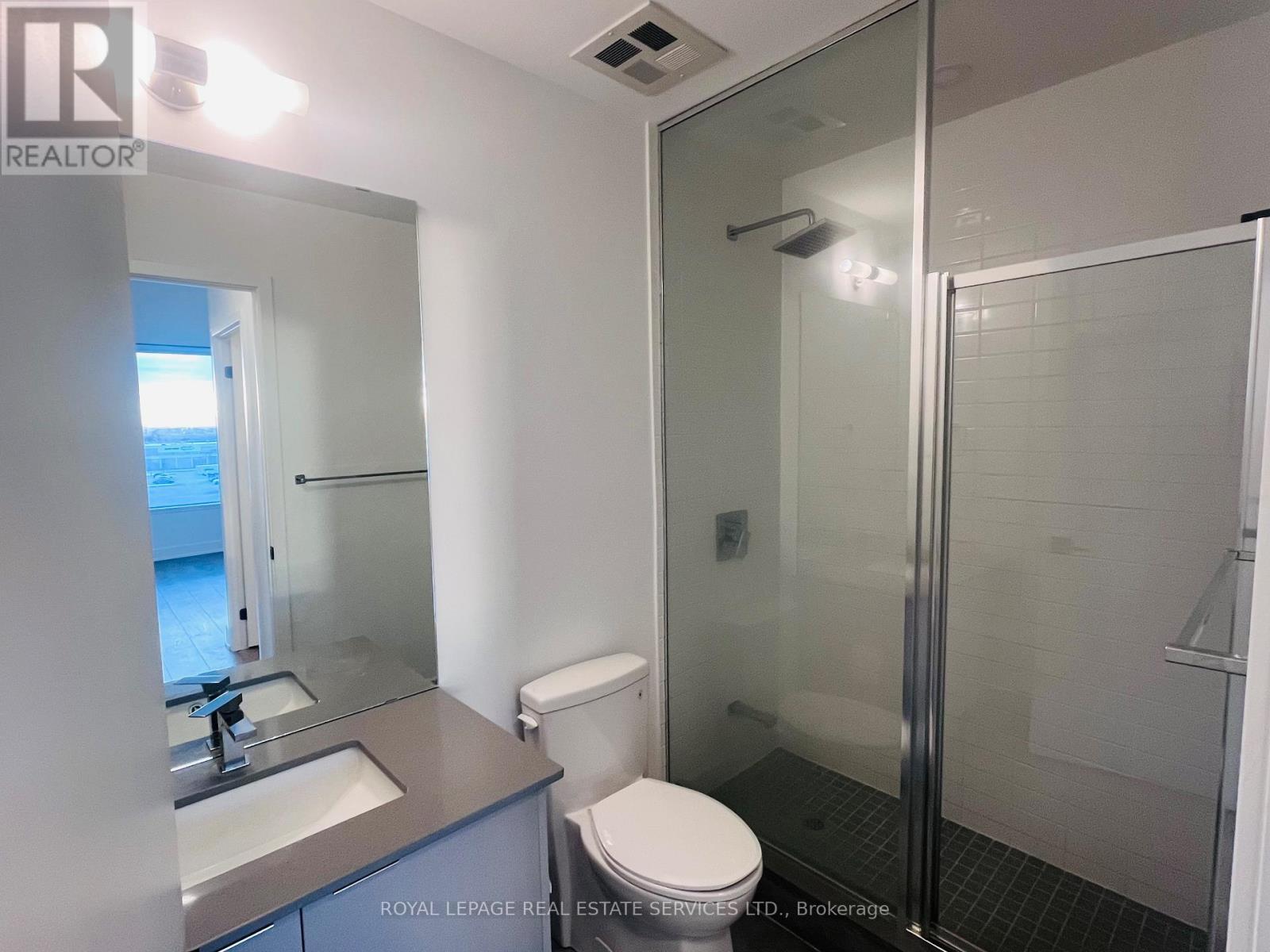 407 - 2481 Taunton Road, Oakville, ON - Indoor Photo Showing Bathroom