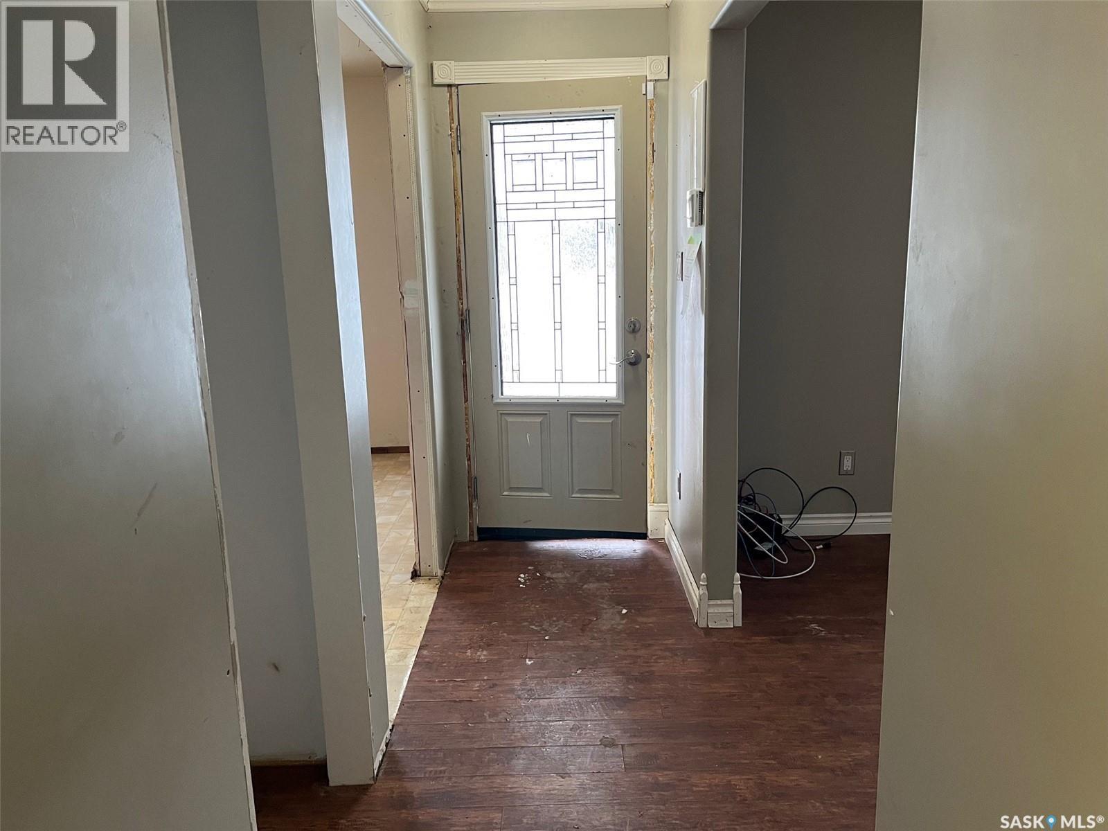 404 Central Avenue, Montmartre, SK - Indoor Photo Showing Other Room