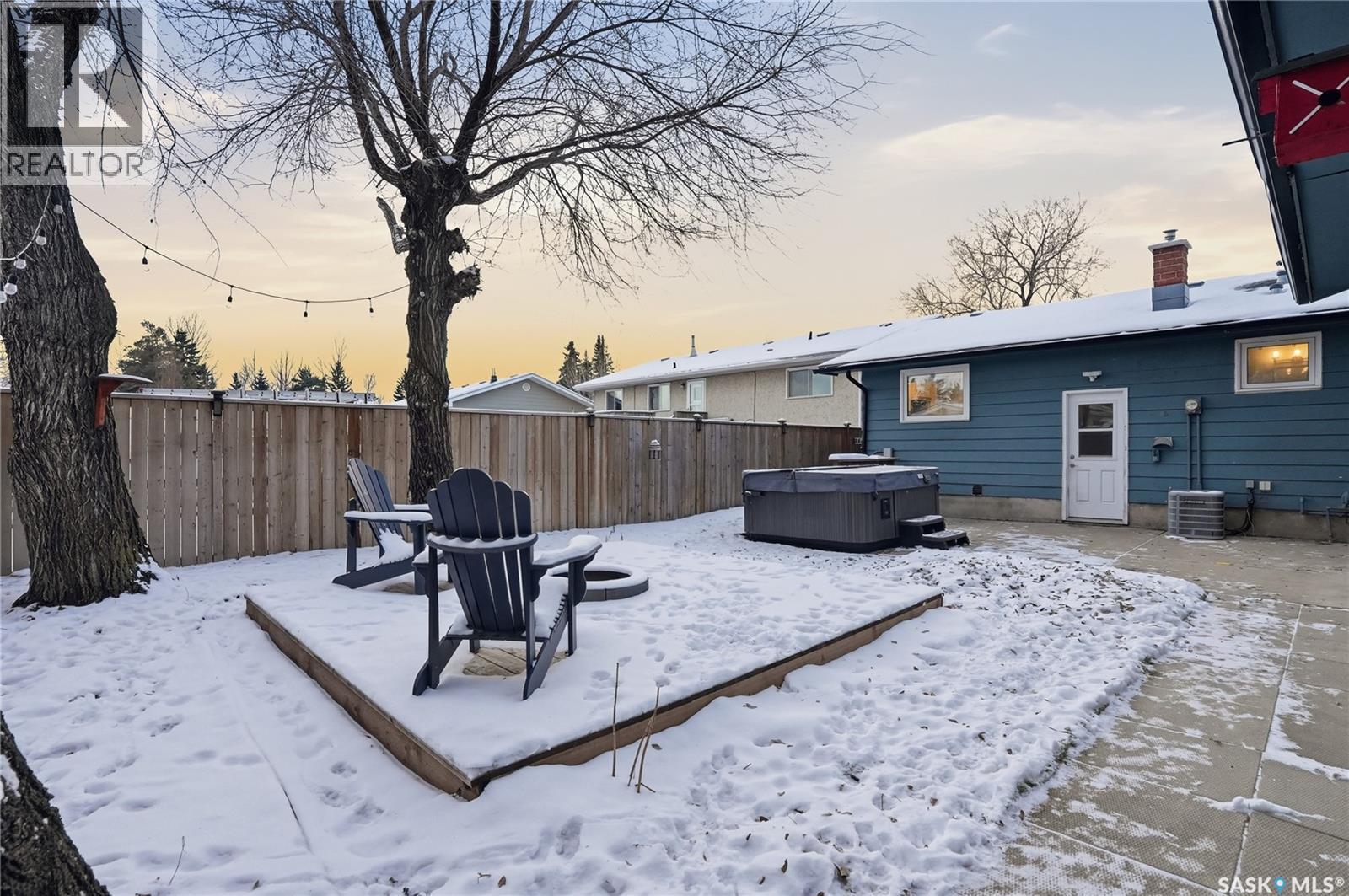 112 Brown Crescent, Saskatoon, SK - Outdoor
