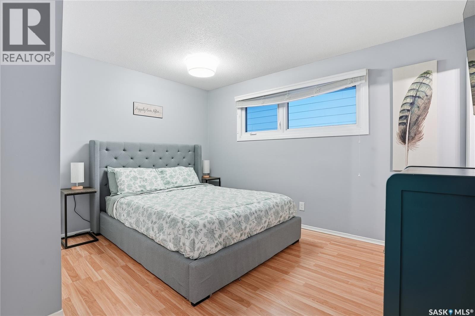 112 Brown Crescent, Saskatoon, SK - Indoor Photo Showing Bedroom
